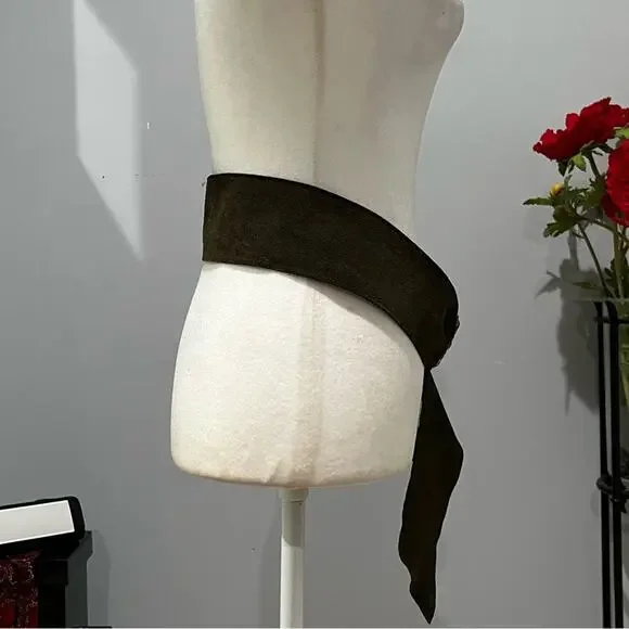 NEW Lake Shore Drive Suede Boho Crystal Flower Vintage Buckle Wide Waist Belt L